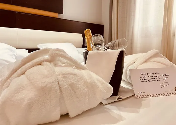 Oca Palacio De La Llorea & 4*