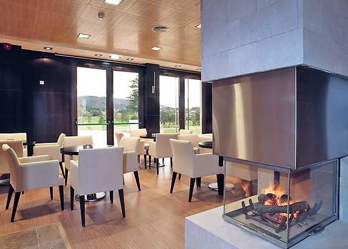 Hotel Oca Palacio De La Llorea & 4*